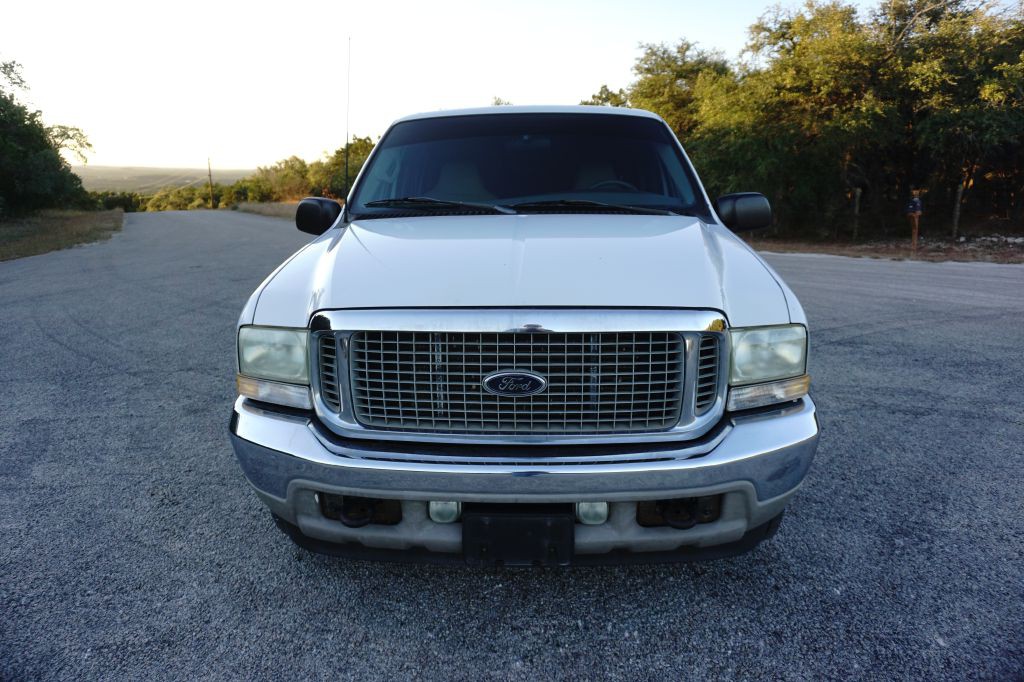 2002 Ford Excursion Image 12