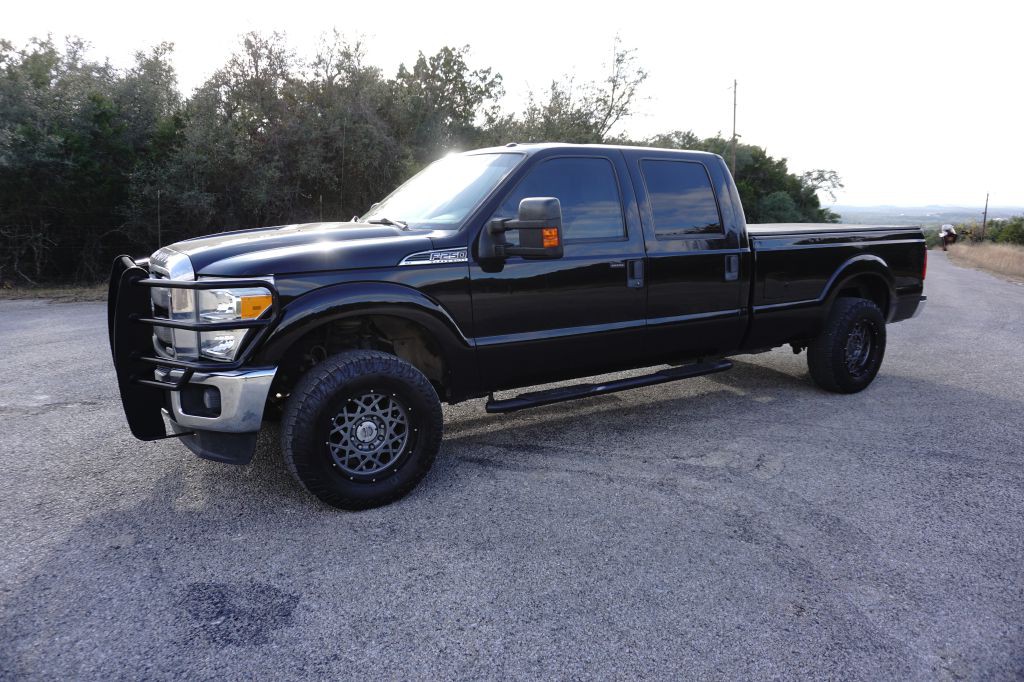 2016 Ford F-250 Image 2