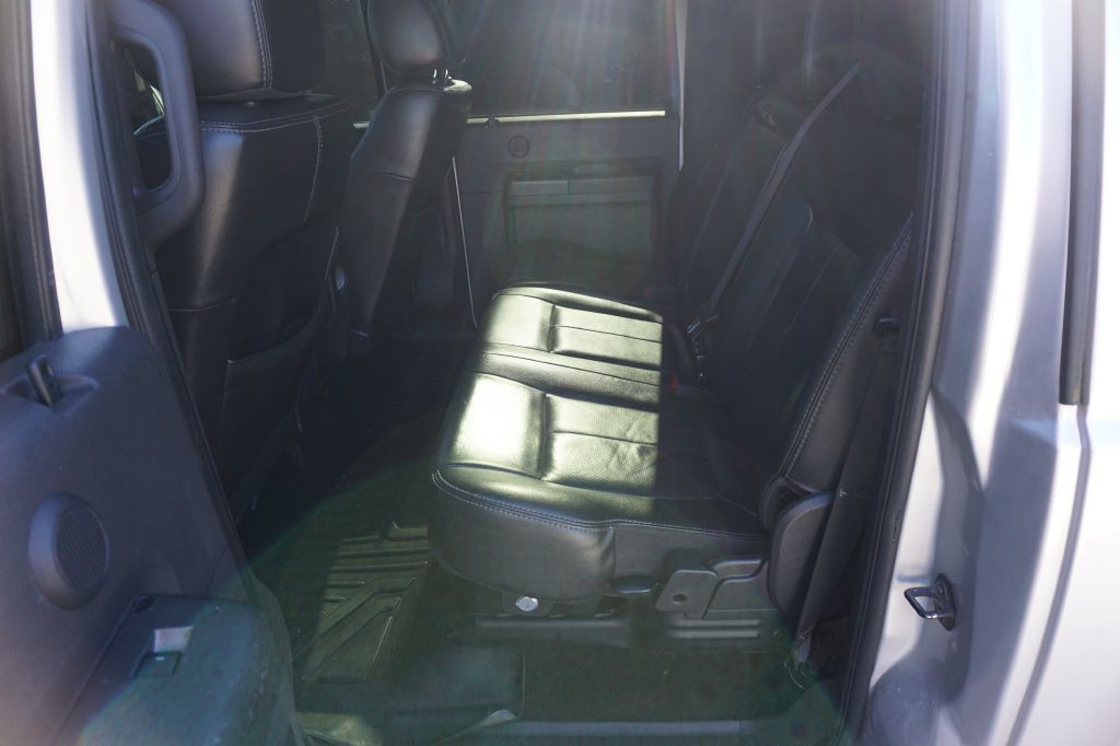 2012 Ford F-350 Image 16