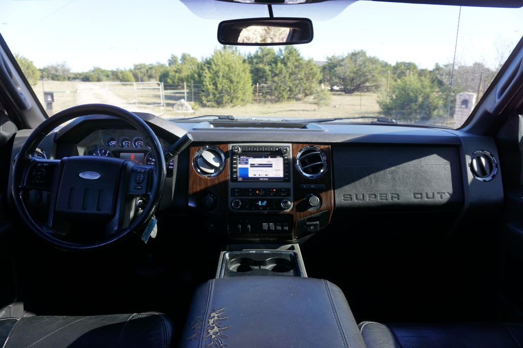 2012 Ford F-350 Image 21