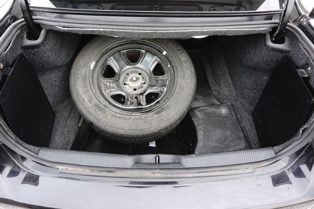 2018 Dodge Charger Image 17