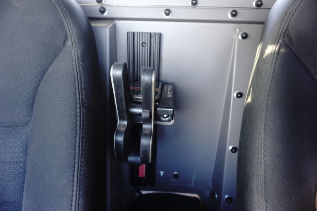 2018 Dodge Charger Image 26