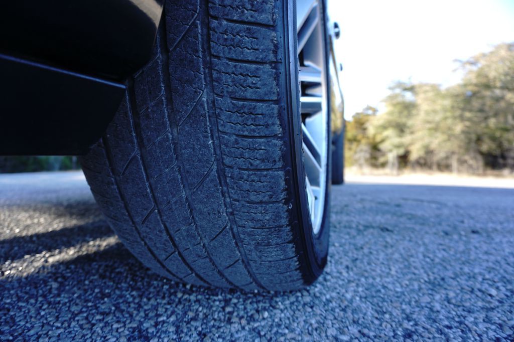 2013 Cadillac Escalade Image 30