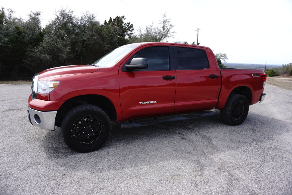 2013 Toyota Tundra Image 2