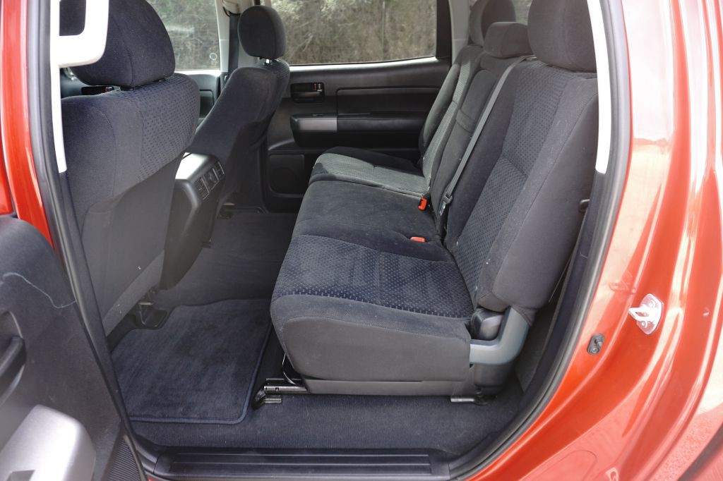 2013 Toyota Tundra Image 17