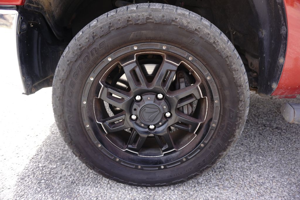 2013 Toyota Tundra Image 28