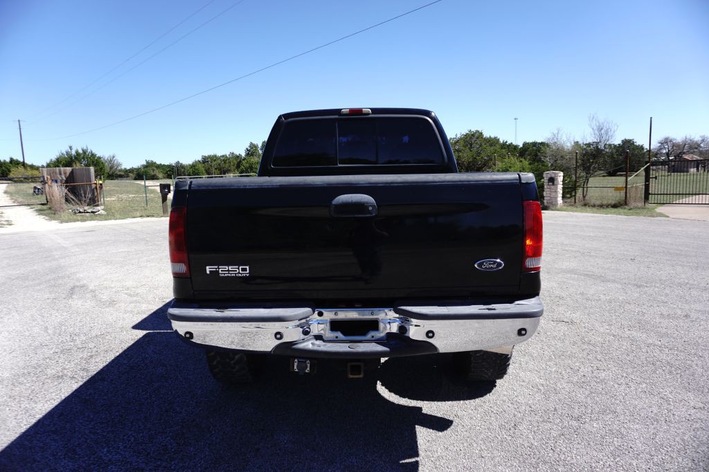 2004 Ford F-250 Image 6