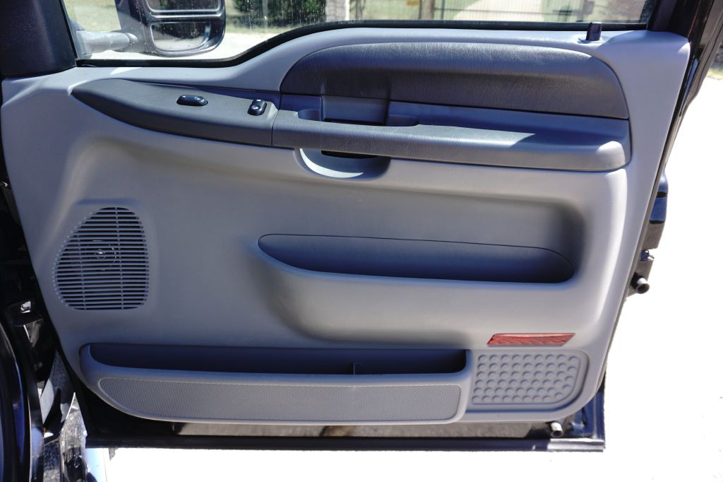 2004 Ford F-250 Image 20