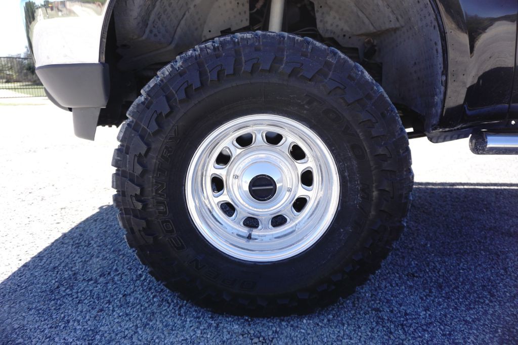 2004 Ford F-250 Image 28