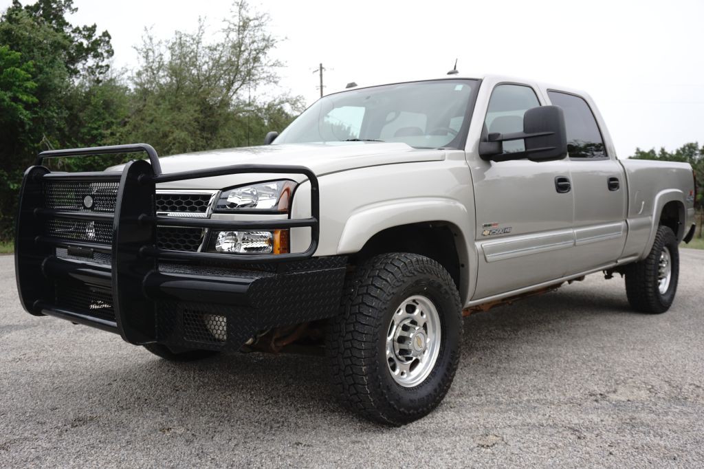 2005 Chevrolet Silverado 1500 Image 1