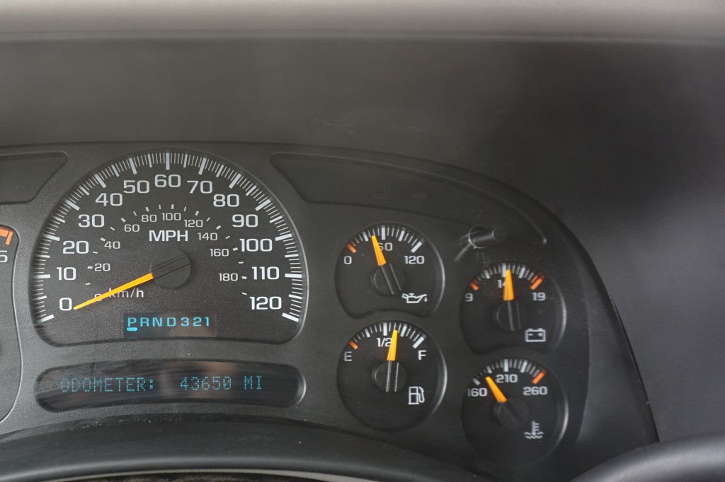 2005 Chevrolet Silverado 1500 Image 27