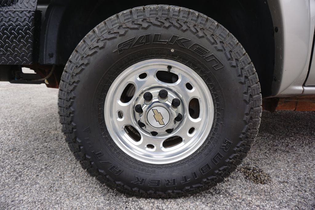 2005 Chevrolet Silverado 1500 Image 30