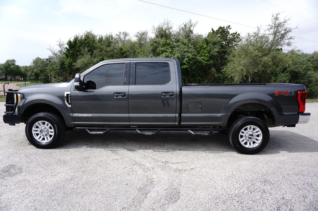 2017 Ford F-250 Image 3