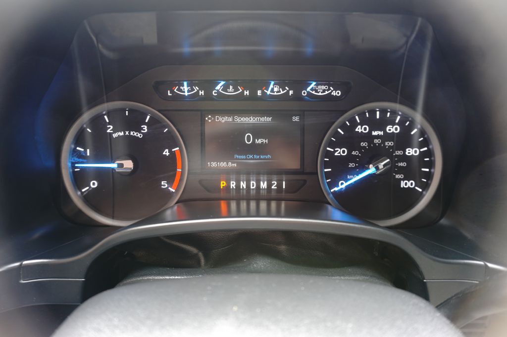 2017 Ford F-250 Image 25