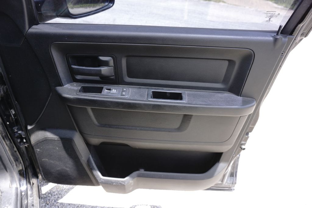 2016 RAM 1500 Image 20