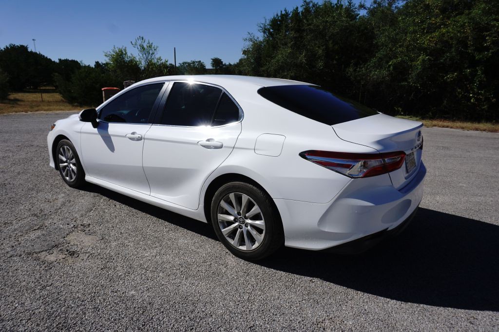 2018 Toyota Camry Image 4