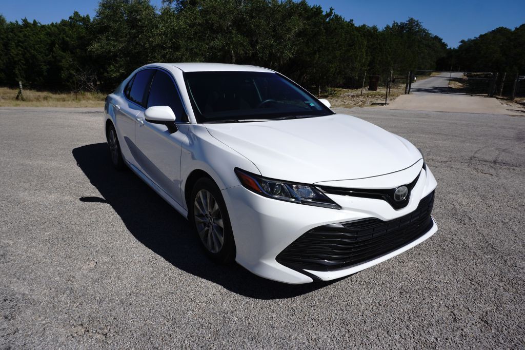 2018 Toyota Camry Image 11