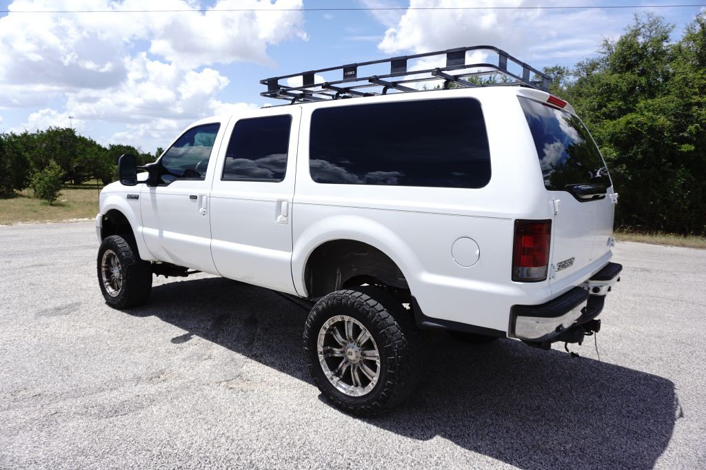 2003 Ford Excursion Image 4