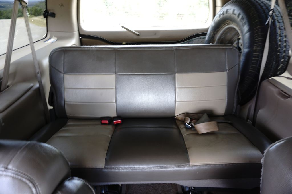 2003 Ford Excursion Image 17