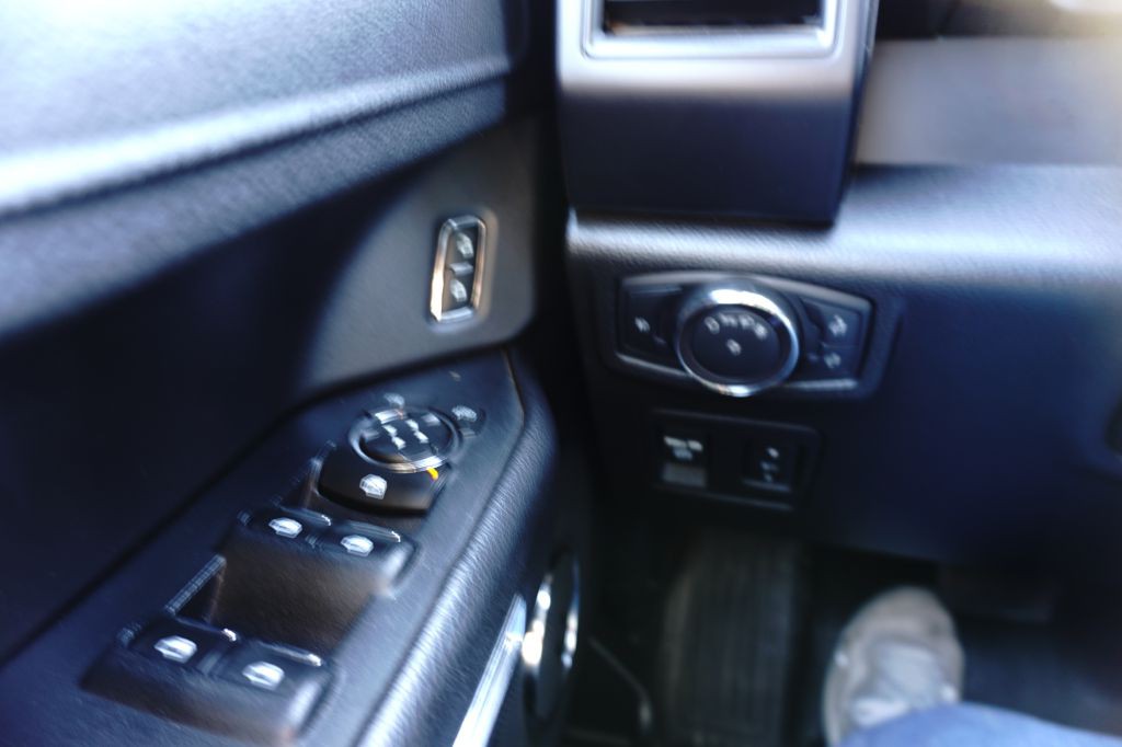 2018 Ford Expedition Image 25