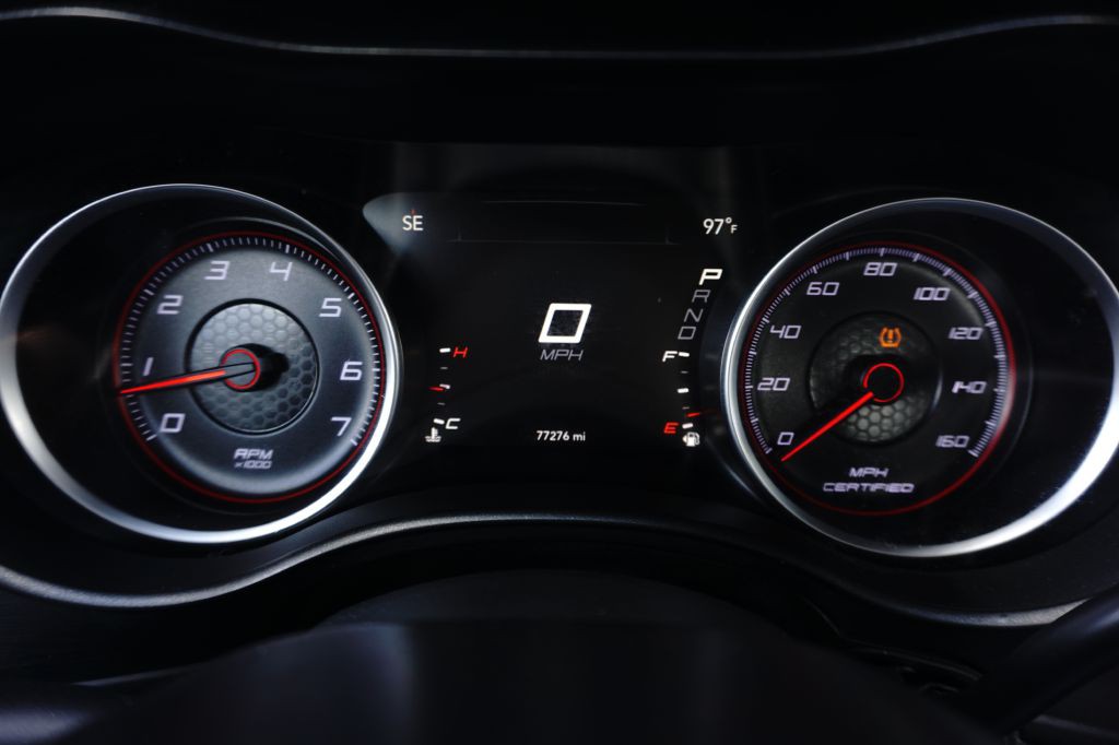 2018 Dodge Charger Image 25