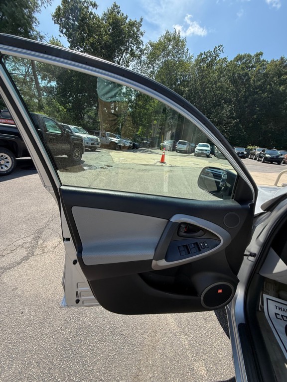 2008 Toyota Rav4 Image 16