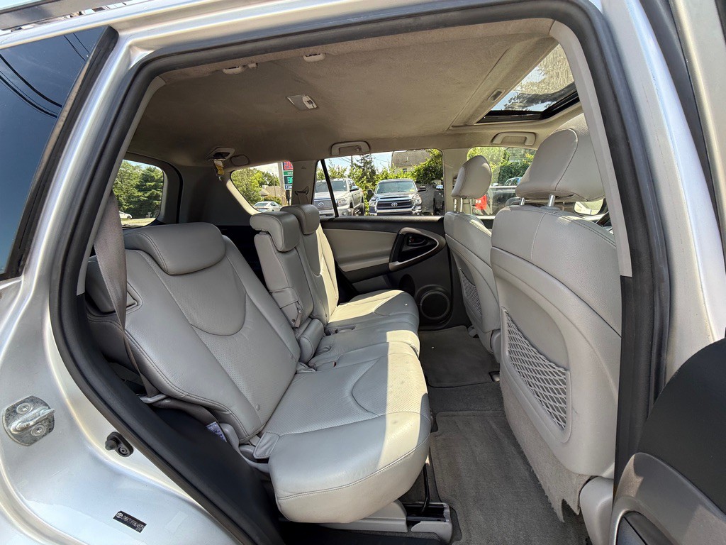 2008 Toyota Rav4 Image 28