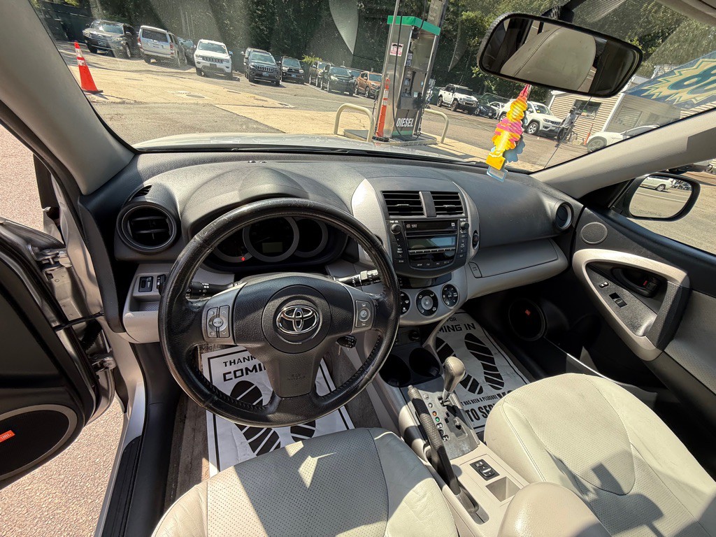 2008 Toyota Rav4 Image 30