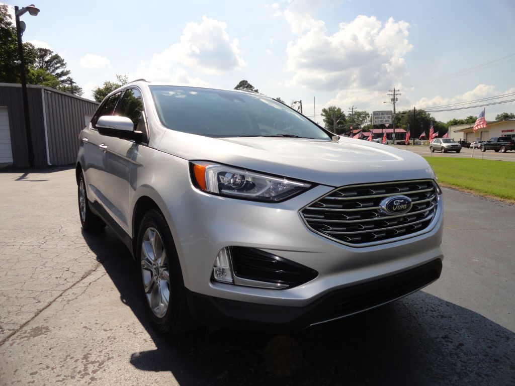 2019 Ford Edge Image 1