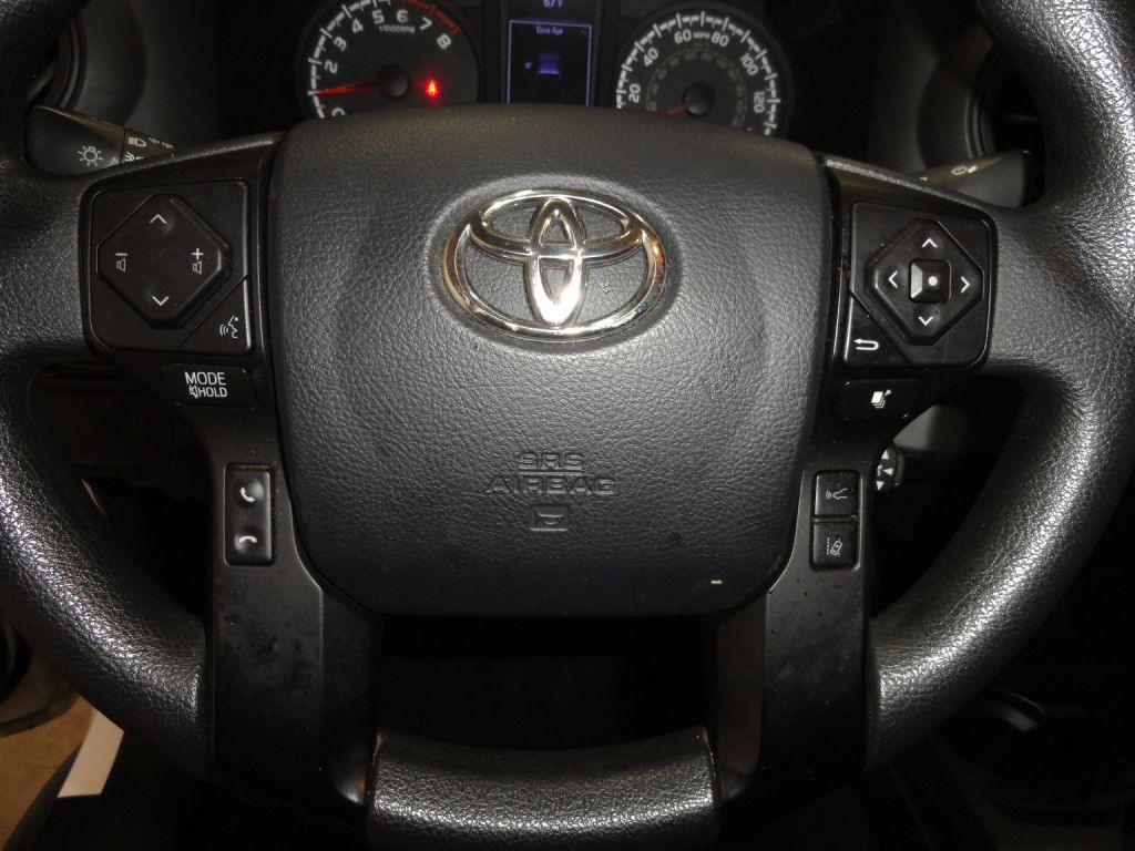 2019 Toyota Tacoma Image 15