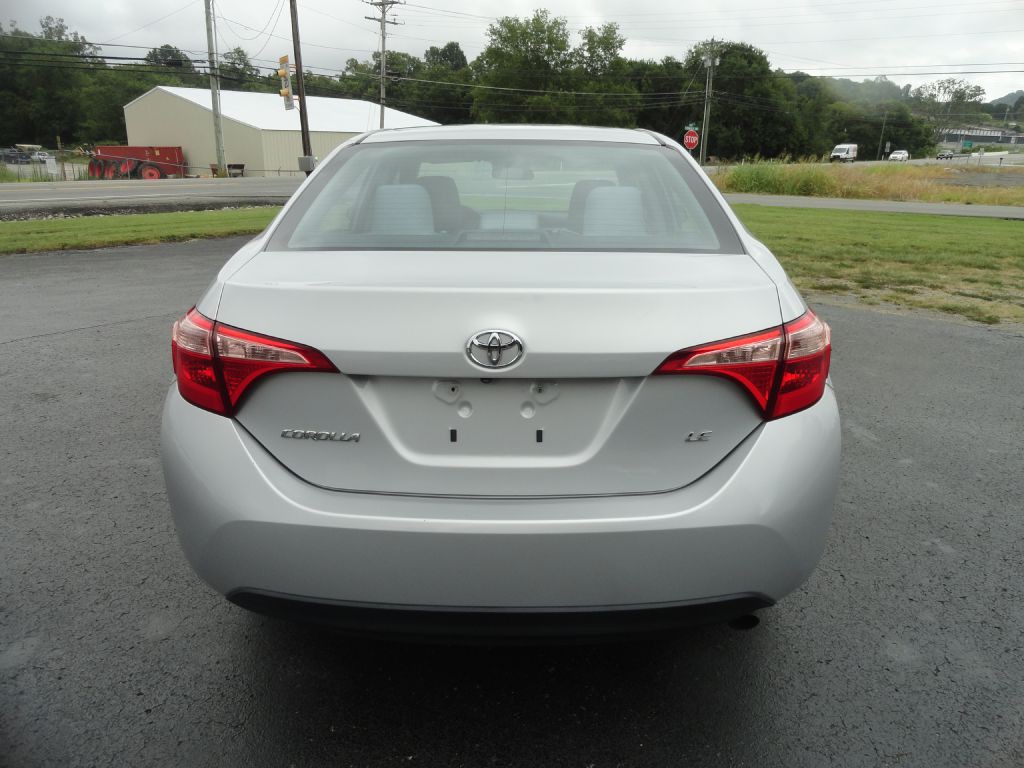 2017 Toyota Corolla Image 7