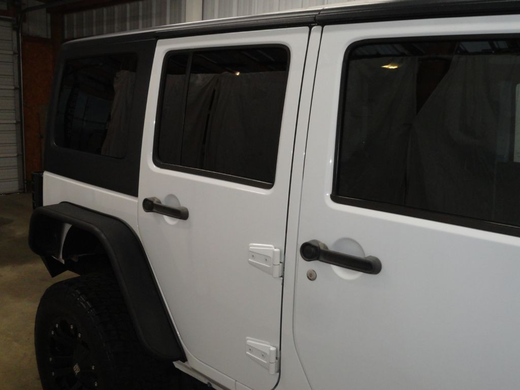 2013 Jeep Wrangler Unlimited Image 15