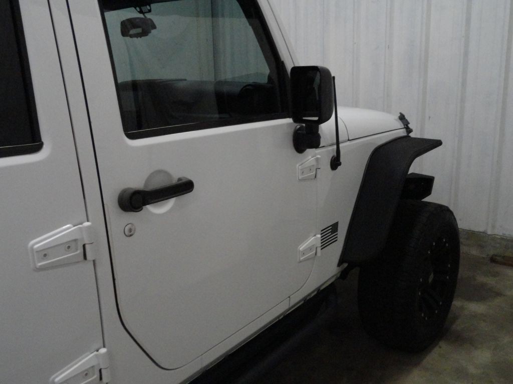 2013 Jeep Wrangler Unlimited Image 21