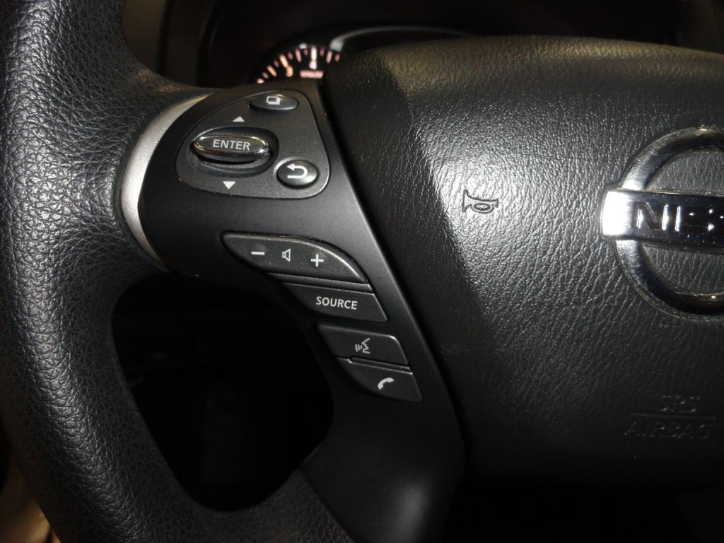 2018 Nissan Pathfinder Image 19