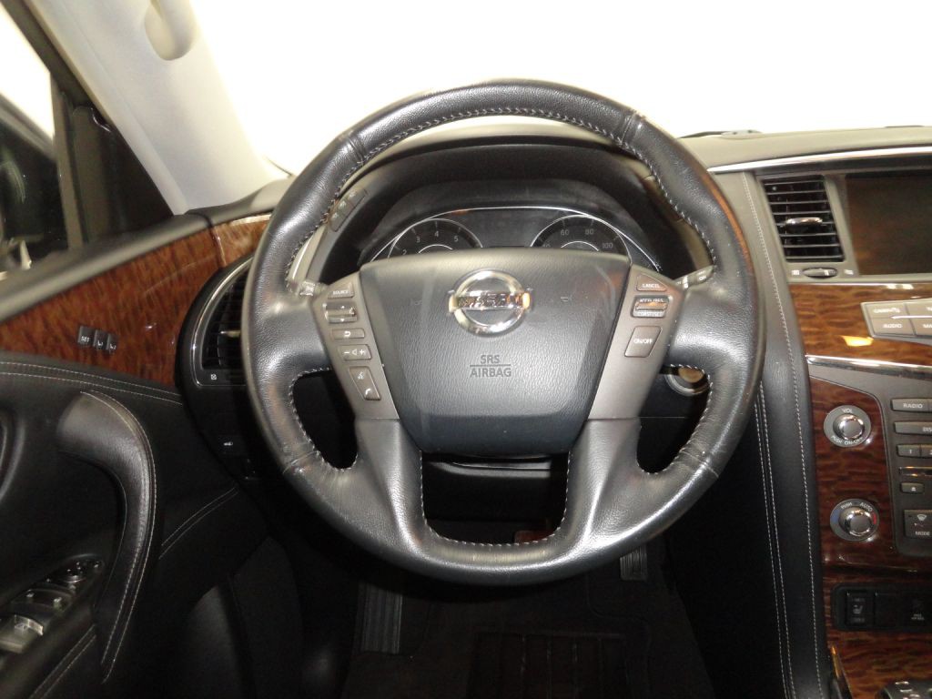 2018 Nissan Armada Image 32