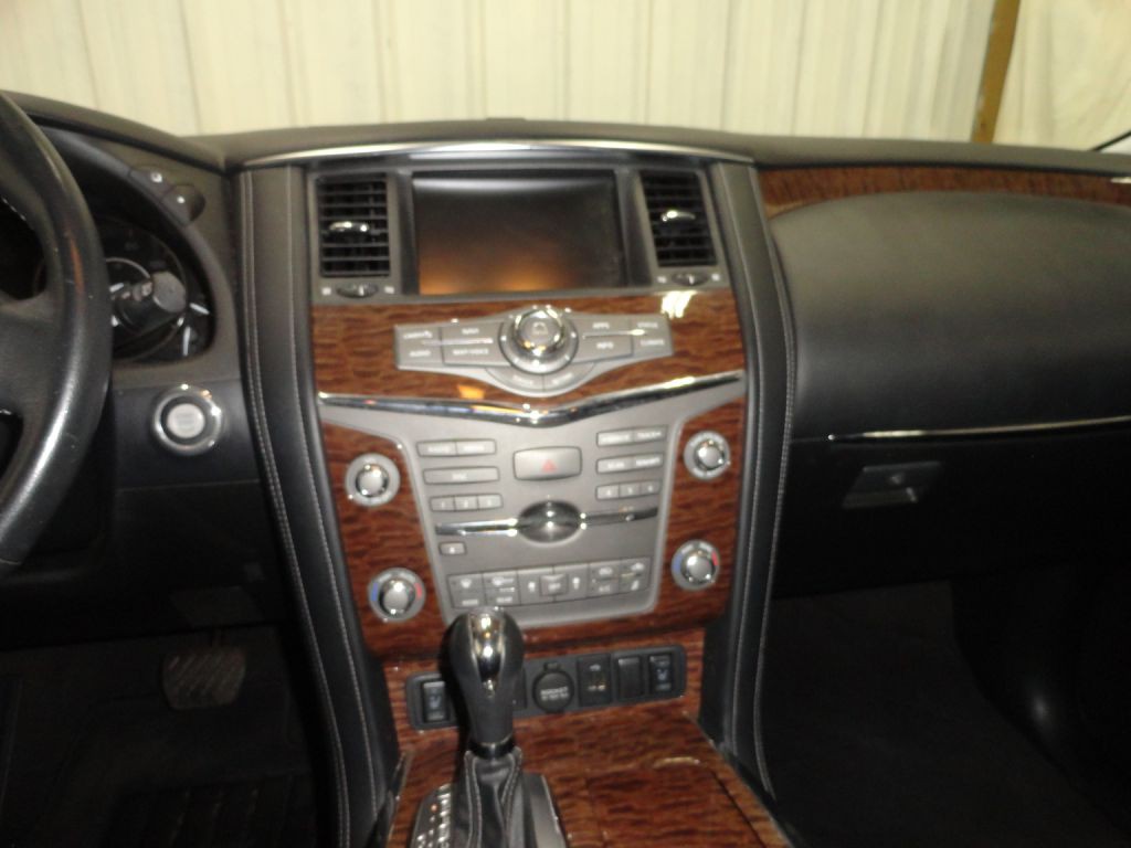 2018 Nissan Armada Image 33