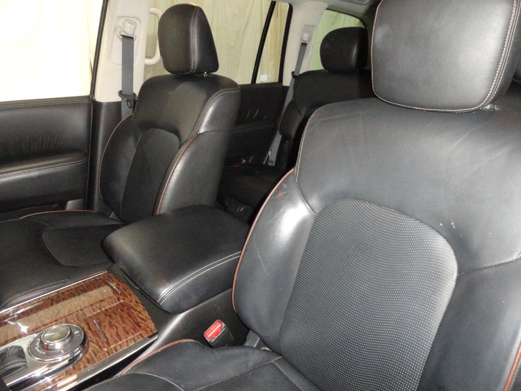 2018 Nissan Armada Image 35