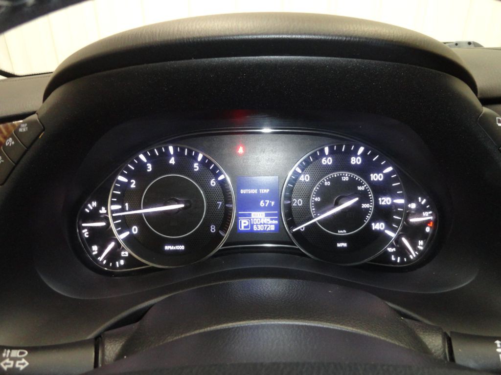 2018 Nissan Armada Image 37