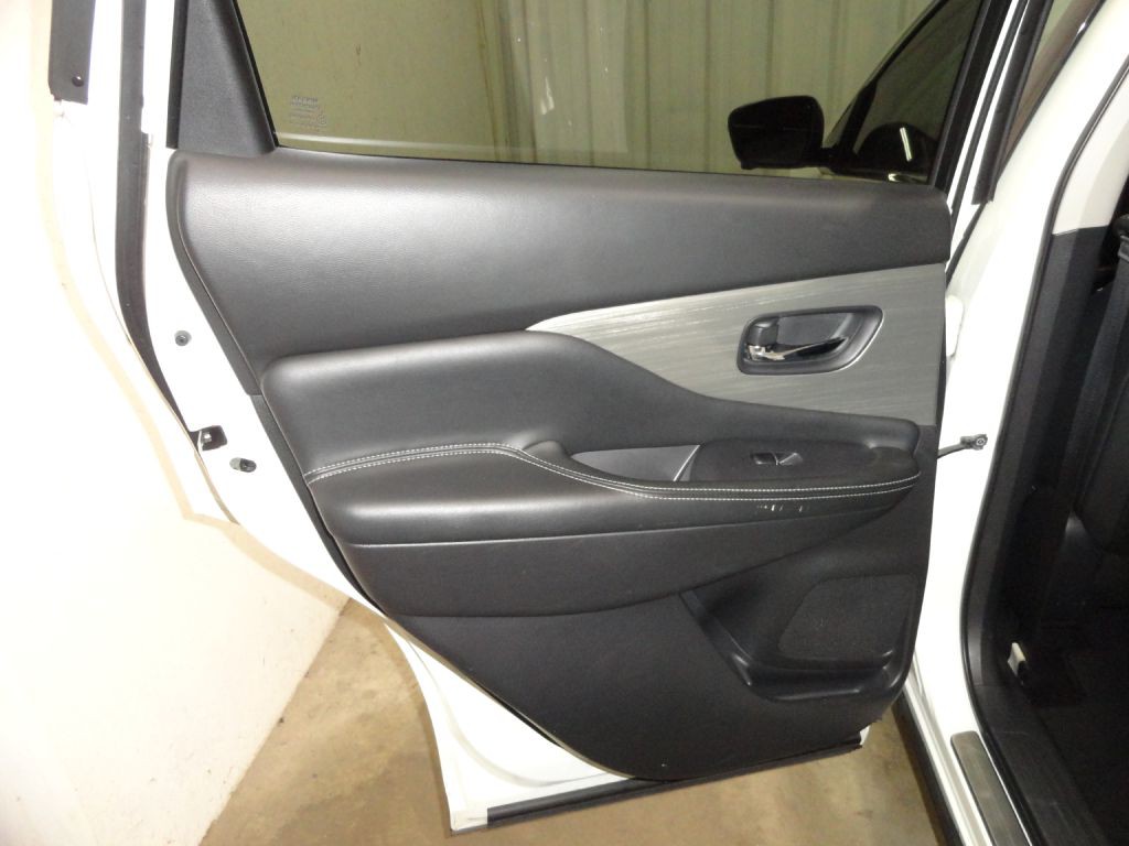 2018 Nissan Murano Image 30