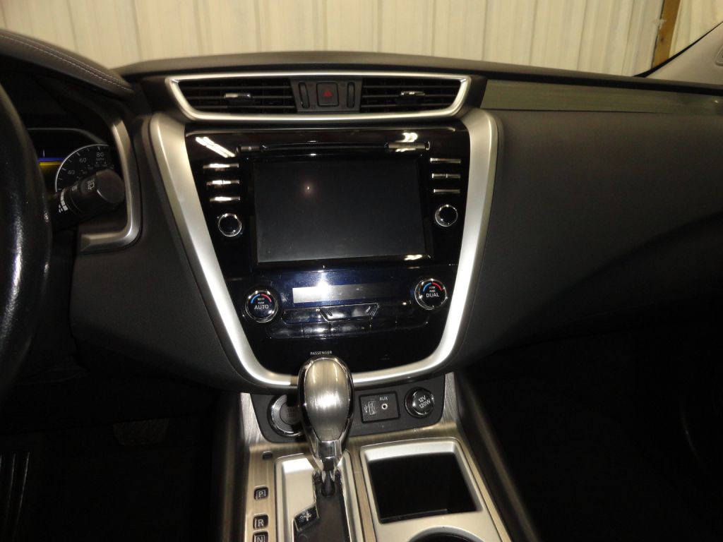 2018 Nissan Murano Image 32