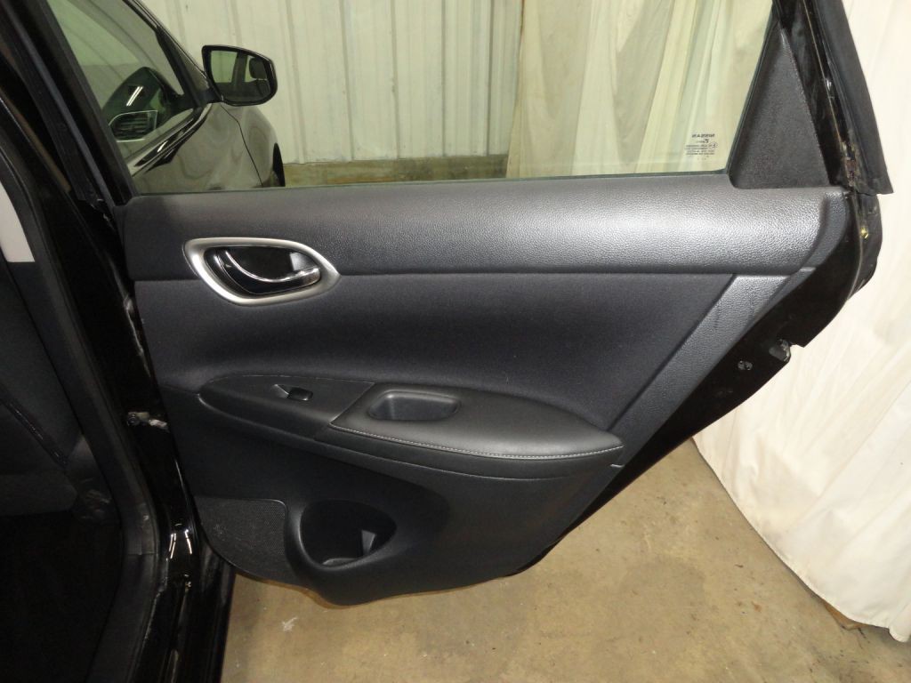 2017 Nissan Sentra Image 21