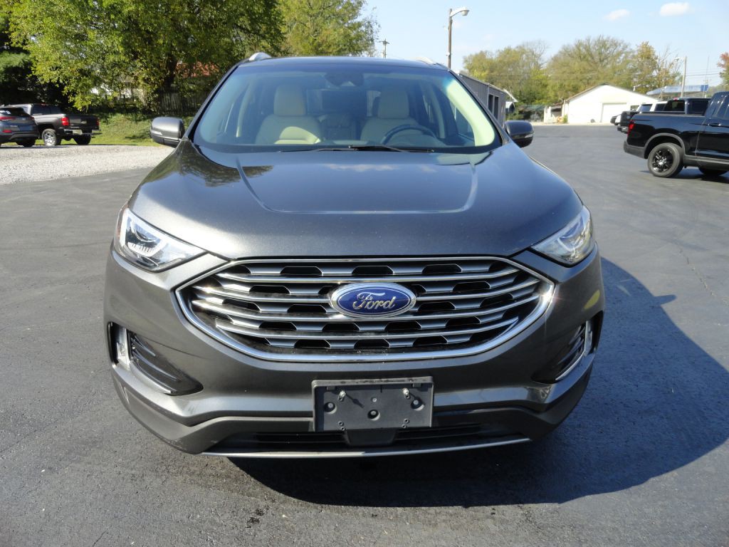 2020 Ford Edge Image 4