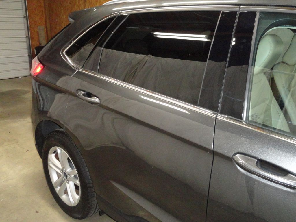 2020 Ford Edge Image 15
