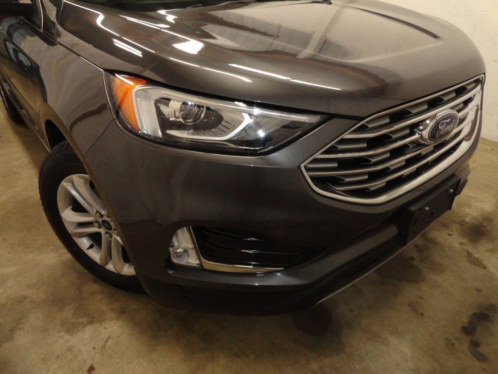 2020 Ford Edge Image 46