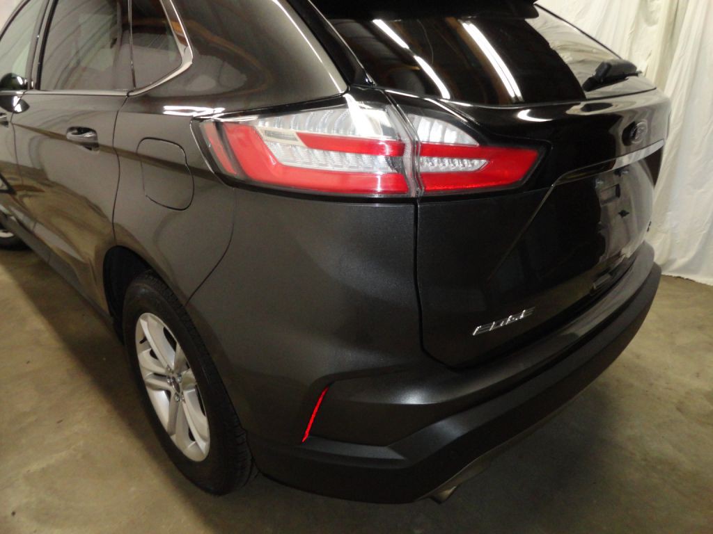 2020 Ford Edge Image 48