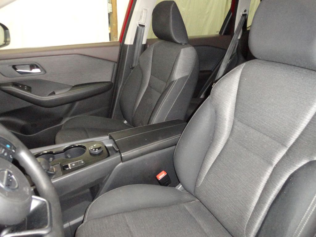 2021 Nissan Rogue Image 34
