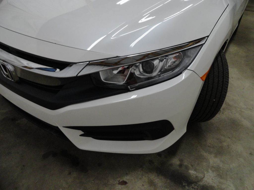2017 Honda Civic Image 48
