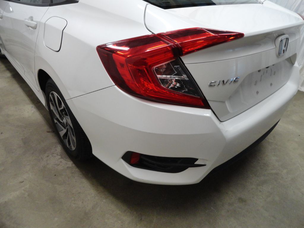 2017 Honda Civic Image 49