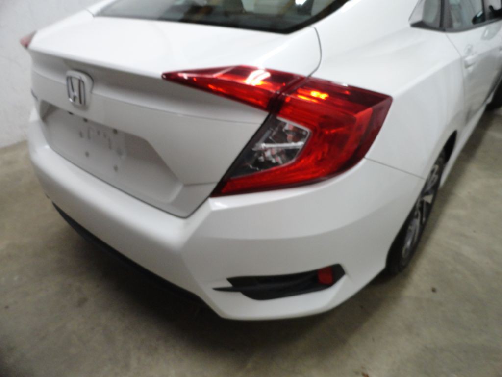 2017 Honda Civic Image 50