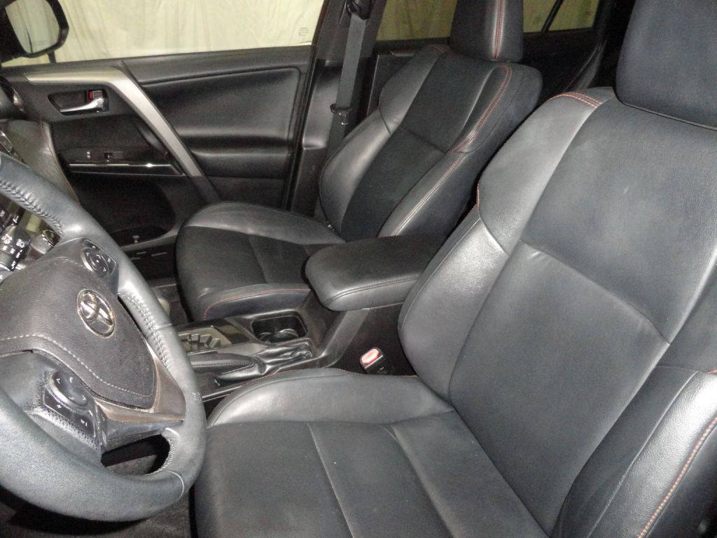 2016 Toyota Rav4 Image 34